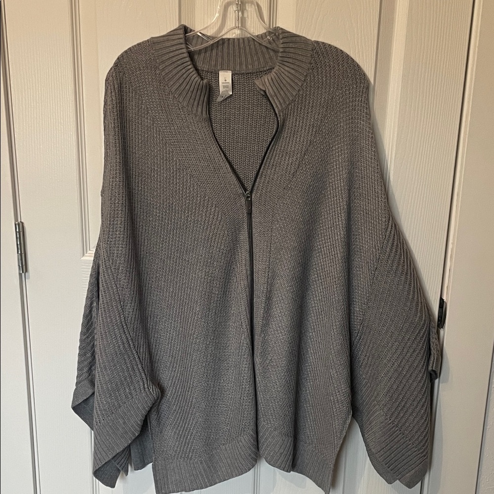 Lululemon Gray Women's Sweater